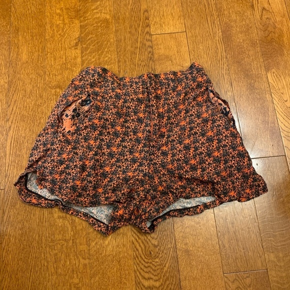 Rachel Comey Pants - Rachel Comey Black and Red Shorts